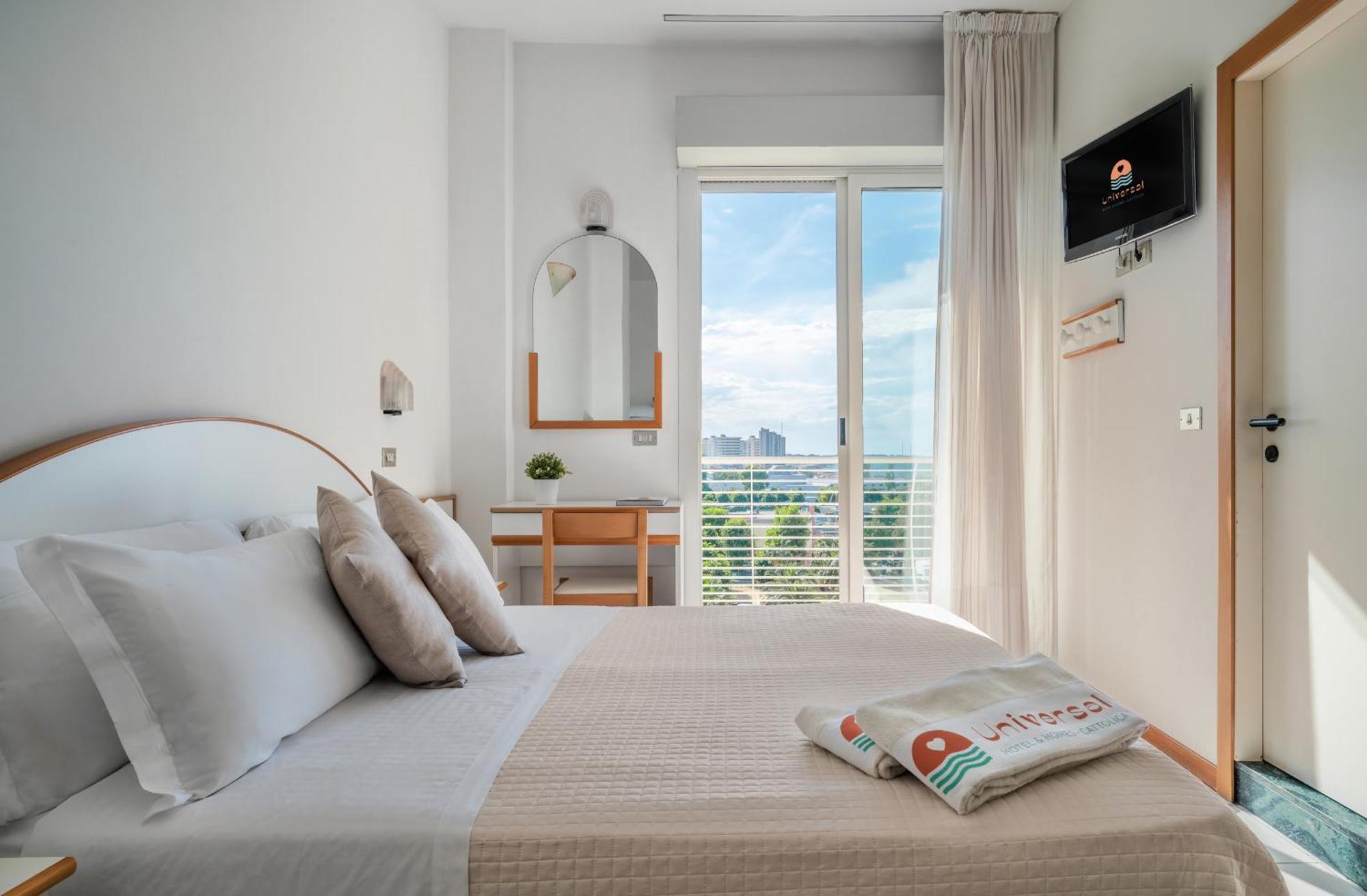 Hotel Universal Cattolica Ngoại thất bức ảnh