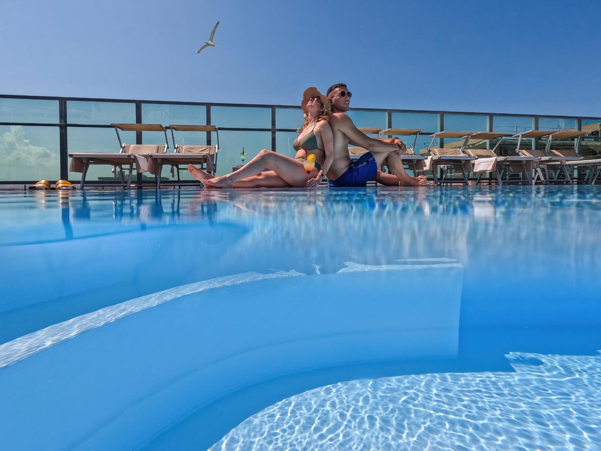 Hotel Universal Cattolica Ngoại thất bức ảnh